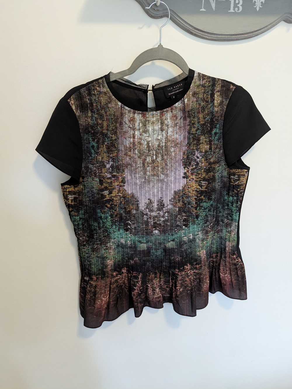 Ted Baker Black Multicolor Printed Peplum Short Sleeve Top